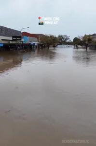 سیل در استرالیا یک شهر را شُست و برد