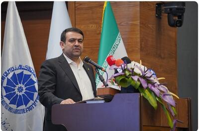 تاکید نجارزاده بر آمادگی کامل شبکه بانکی برای تامین مالی صنایع در نمایشگاه مشهد اینوکس