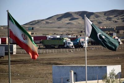 آغاز بکار رسمی طرح کولبری قانونی در بازارچه مرزی میرجاوه