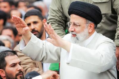 یک سال رفت، اما رئیسی نرفت