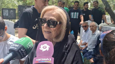 همسر مرحوم حجازی: بعد فوت ناصر، استقلال یتیم شد - پارس فوتبال