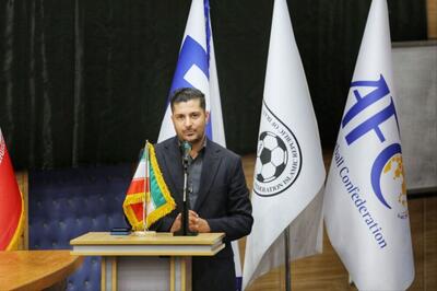مرادی: عملکرد VAR در سال اول مثبت بود و خدمت بزرگی به فوتبال شد - پارس فوتبال