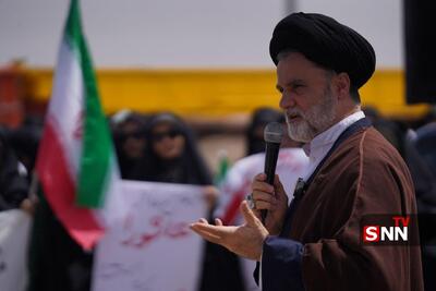 نبویان: صنعت هسته‌ای حق مسلم ملت ایران است