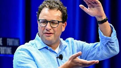 مدیرعامل آنتروپیک: هوش مصنوعی از انسان هم کمتر توهم می‌زند!