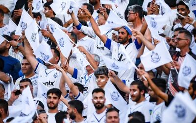 بعد از تبریز، نوبت به جشن و پایکوبی مردم انزلی رسید