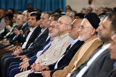 قالیباف: در برنامه هفتم توسعه، توجه ویژه‌ای به خرمشهر و آبادان صورت گرفته است