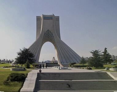 ماجرای قطع درختان  میدان آزادی چه بود؟