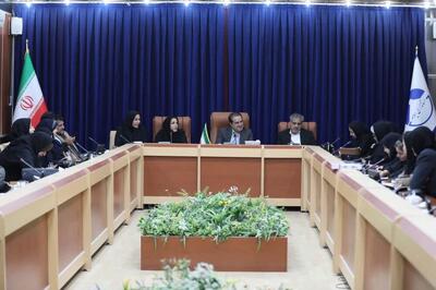 بانوان همسو با گفتمان دولت در مدیریت‌ها به کار گرفته می‌شوند