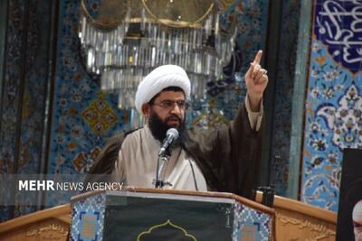 امام جمعه پاکدشت: حمایت از خانواده‌های زندانیان یک وظیفه شرعی است