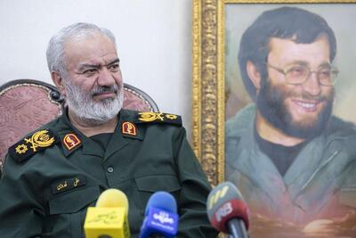 جانشین کل فرمانده سپاه با خانواده شهید بروجردی دیدار کرد