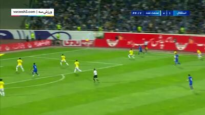 خلاصه بازی استقلال 2 - صنعت نفت آبادان 0
