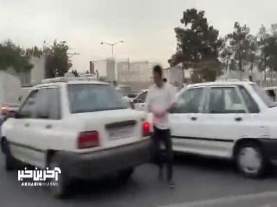 طوفان و گرد و خاک تهران در فاصله دو ساعت مانده به بازی استقلال و نفت آبادان