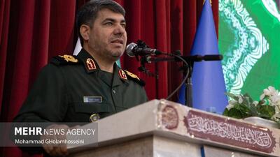 مسئولان باید به معنای واقعی خادم مردم باشند