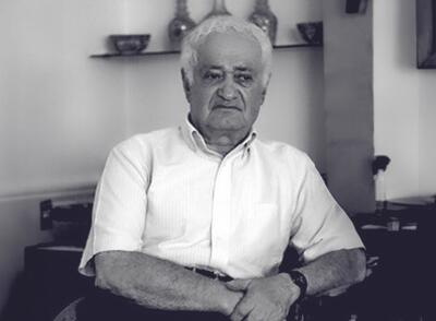 حسن کامشاد؛ خاطرۀ تکان‌دهندۀ دیدار با نهرو در کمبریج/ طعنه‌زنان به مصدق بخوانند   