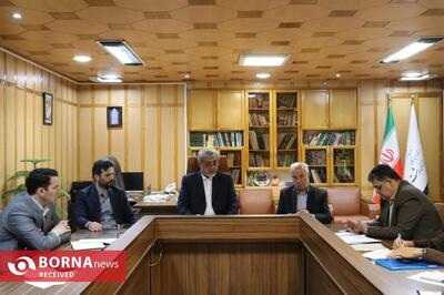انتقاد فرماندار رشت از خرید و فروش زمین‌های روستایی توسط افراد غیربومی