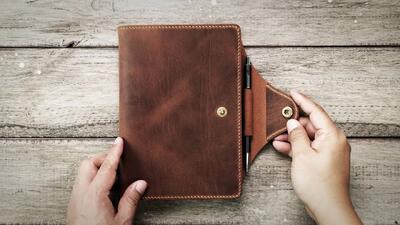 آموزش قدم به قدم دوخت کیف چرمی بسیار زیبا در خانه