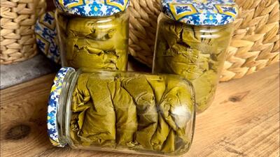 دستور نگهداری از برگ انگور بدون آب و نمک / تا سالها برگ انگور تازه میماند