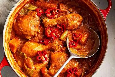 طرز تهیه خورش مرغ و گوجه؛ یک غذای فوری |  انصاف نیوز