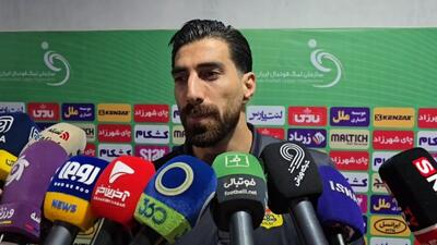 کوروش ملکی دروازه بان نفت: طالب ریکانی با تمام وجودش ضربه زد اما پنالتی گل نشد