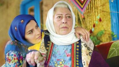 چهره روز | عکس ماندگار ثریا قاسمی و علی مرادی مادربزرگ سوجان و قربان | گلی شی