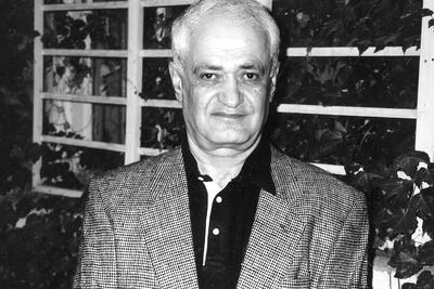 حسن کامشاد درگذشت