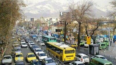 از هر پنج راننده تهرانی، یک نفر پشت فرمان حواسش پرت است!