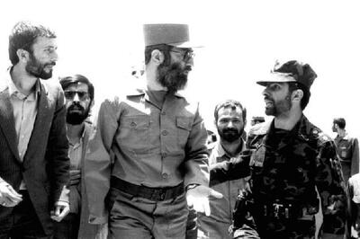 ماجرای تماس تلفنی شهید صیاد شیرازی با حضرت آیت‌الله خامنه‌ای بعد از آزادسازی خرمشهر