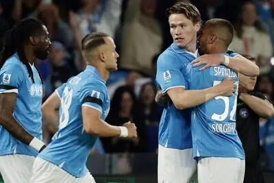 جنگ قهرمانی با یاران طارمی؛ ناپولی مقابل کالیاری به پیروزی رسید!