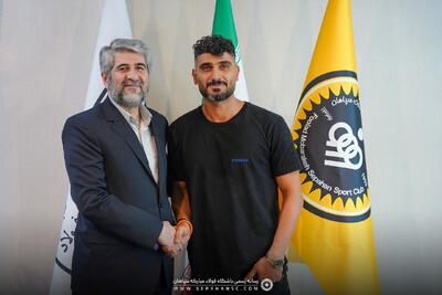 رسمی؛ قرارداد میلاد زکی پور با سپاهان تمدید شد - پارس فوتبال