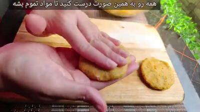 طرز تهیه غذایی خلاقانه با نخود و تخم‌ مرغ که طعم فلافل را ندارد + فیلم