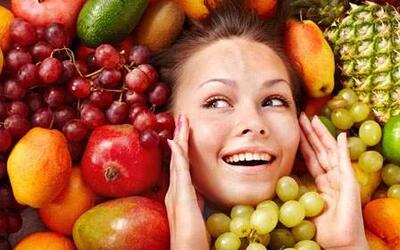 چه بخوریم تا پوست و مو سالم‌تری داشته باشیم؟ معرفی ریزمغذی‌های ضروری - سبک ایده آل