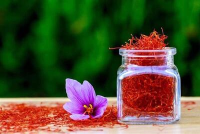 یک کیلو زعفران پوشال چند؟