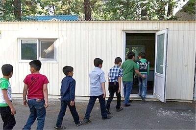 فتاح: با تایید آموزش و پرورش مدارس کانکسی را جمع می‌کنیم