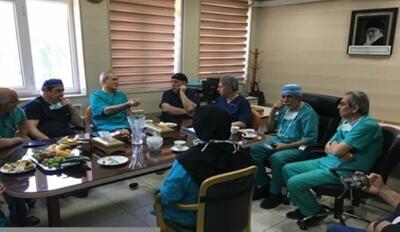 پزشکیان جراح قلب است یا رئیس جمهور؟!