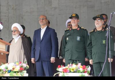 جمهوری اسلامی تهدیدها را به فرصت تبدیل کرده است - تسنیم