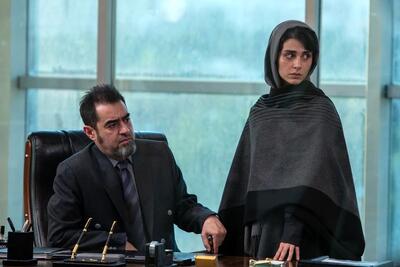 پشت‌صحنه سریال آبان; عکس جذاب از چهره‌های واقعی بازیگران
