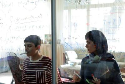 تصویری متفاوت از پرینا ایزدیار در «زن و بچه»