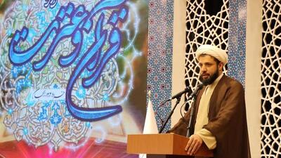 مسئولیت‌پذیری اجتماعی وظیفه مومن واقعی است