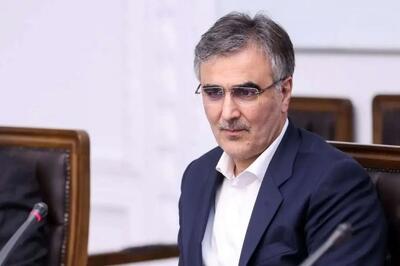 رئیس‌کل بانک مرکزی ایران در راستای افزایش همکاری‌های دوجانبه پولی و بانکی به عمان رفت