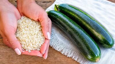 شاهکار کدوسبز با برنج به قدری خوشمزه و آسونه که هر روز میتونم درستش کنم!