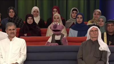 تشویق تراکتور توسط جناب‌خان بابت قهرمانی در لیگ برتر