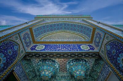ایرانیان در بارگاه حضرت عباس (ع) گل کاشتند | تصاویر  درخشش هنر ایرانی در بارگاه حضرت عباس (ع) | تصاویر