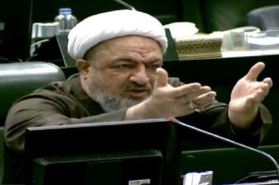 بگومگو و تنش هنگام تذکر رسایی در مجلس + ویدئو | نظم صحن علنی بر هم خورد |‌ رسایی: من هم موافقم که ریشه این پیامک‌ها پیدا شود چون...