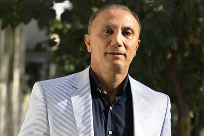 حمید درخشان در گفت‌وگو با طرفداری: احساسی نباشیم، کارتال تیم را می‌بندد و خودش جوابگوست - پارس فوتبال