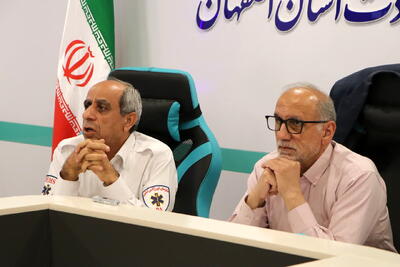 حضور رئیس سازمان اورژانس کشور در اصفهان؛ شنیدن دغدغه‌ها و ارزیابی میدانی پایگاه‌ها