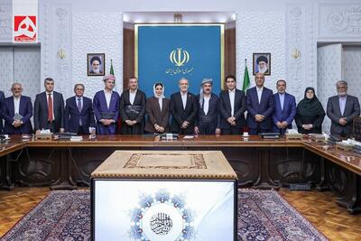 کشف حجاب جنجالی استاندار زن در تهران! + عکس