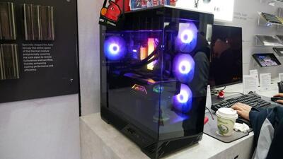 کیس MSI MAG PANO 130R PZ به نمایش گذاشته شد؛ گامی دیگر به سمت سیستم‌های بدون کابل