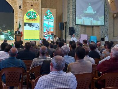 رونمایی از کتاب  شوق کربلا  به قلم دکتر اسماعیل شاعیدی در روز مقاومت و پایداری+فیلم