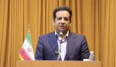 آموزش و پرورش استان کرمان نیازمند ۳۰۰ هزار متر فضای آموزشی جدید است/ وجود ۱۰ هزار دانش آموز بازمانده از هنرستان