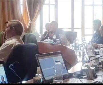 کارنامه زاکانی مانند کاریکاتور است